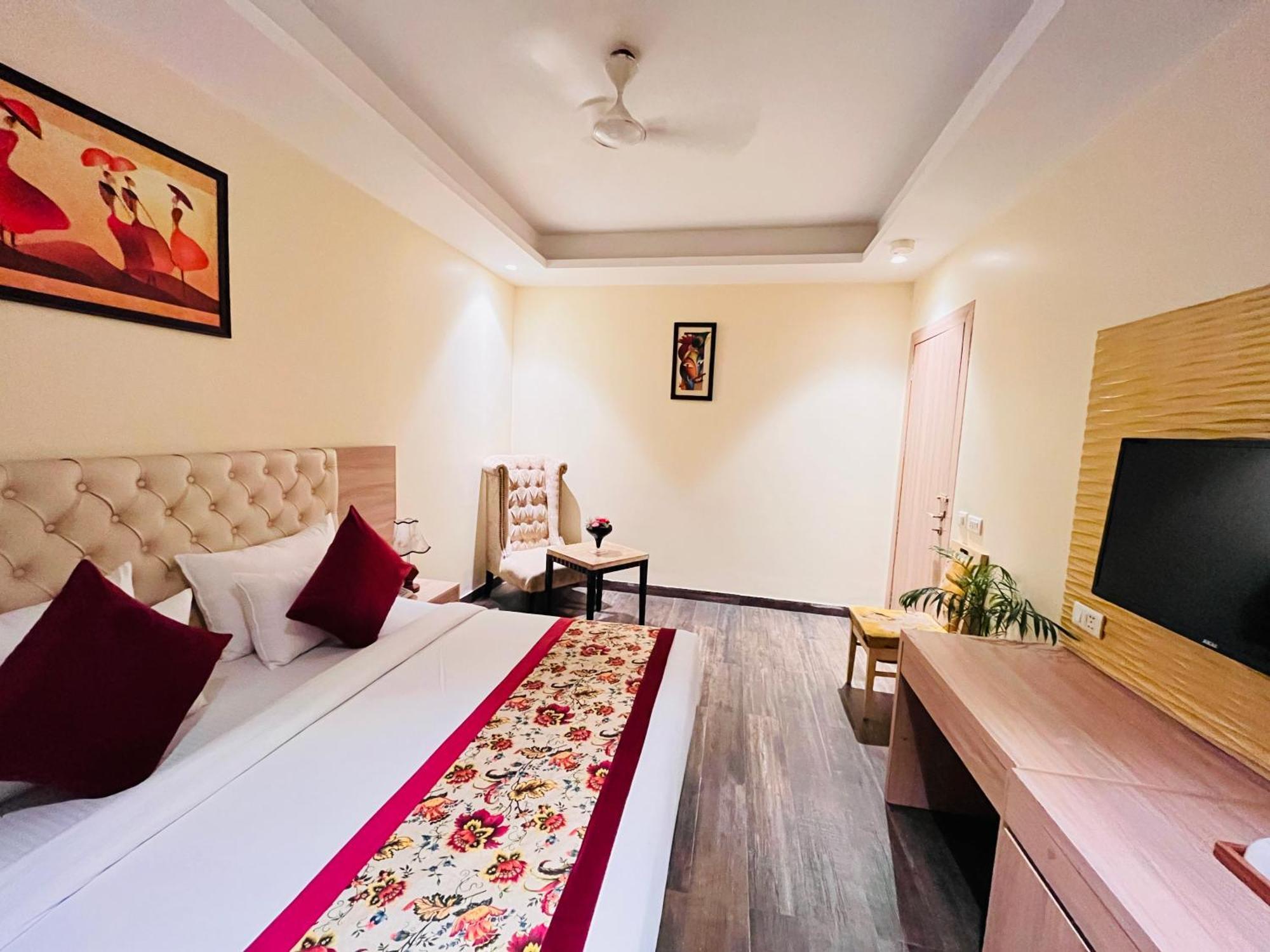 Hotel Banz Near Indira Gandhi Airport Delhi Neu-Delhi Exterior foto