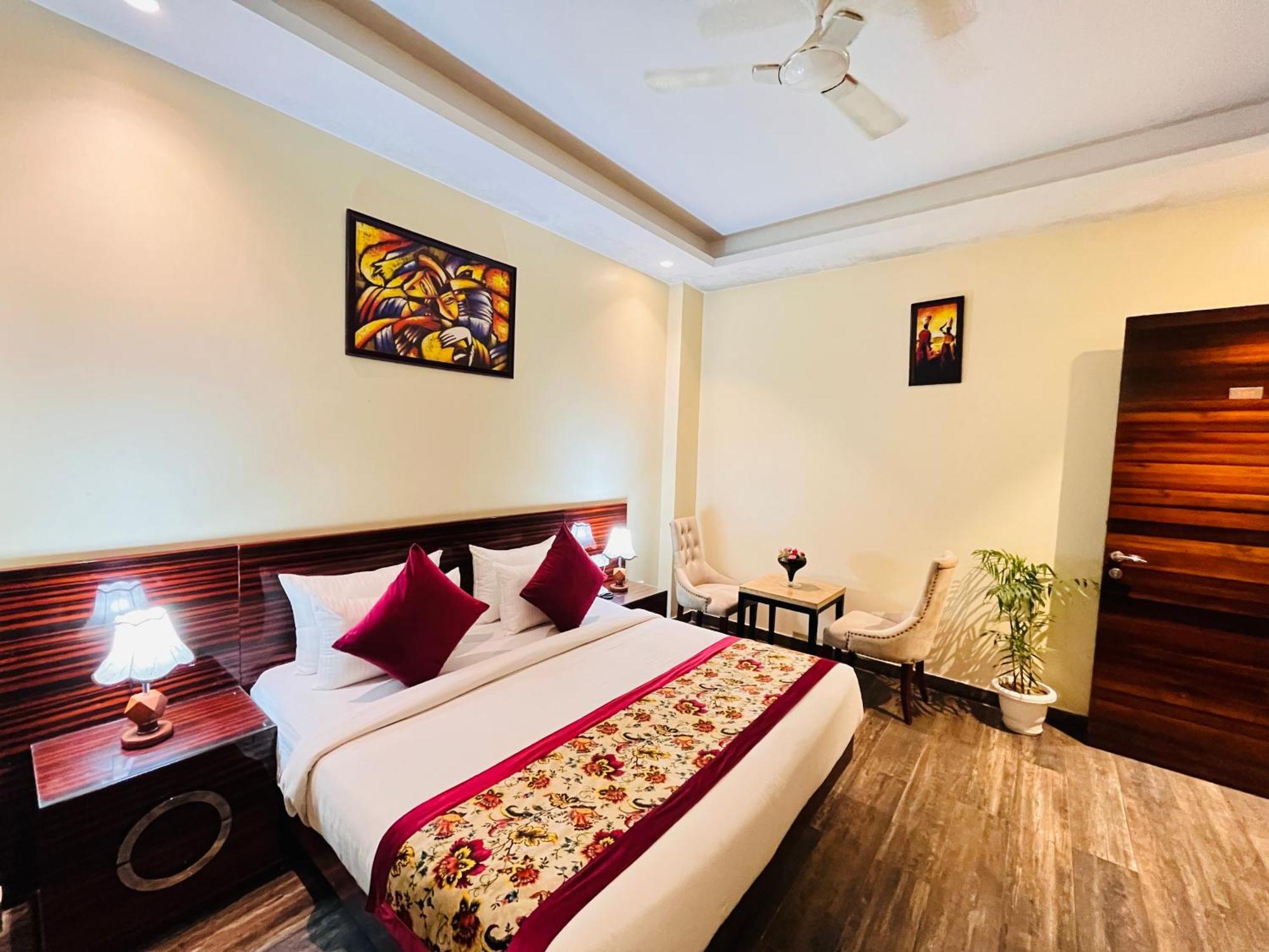 Hotel Banz Near Indira Gandhi Airport Delhi Neu-Delhi Exterior foto