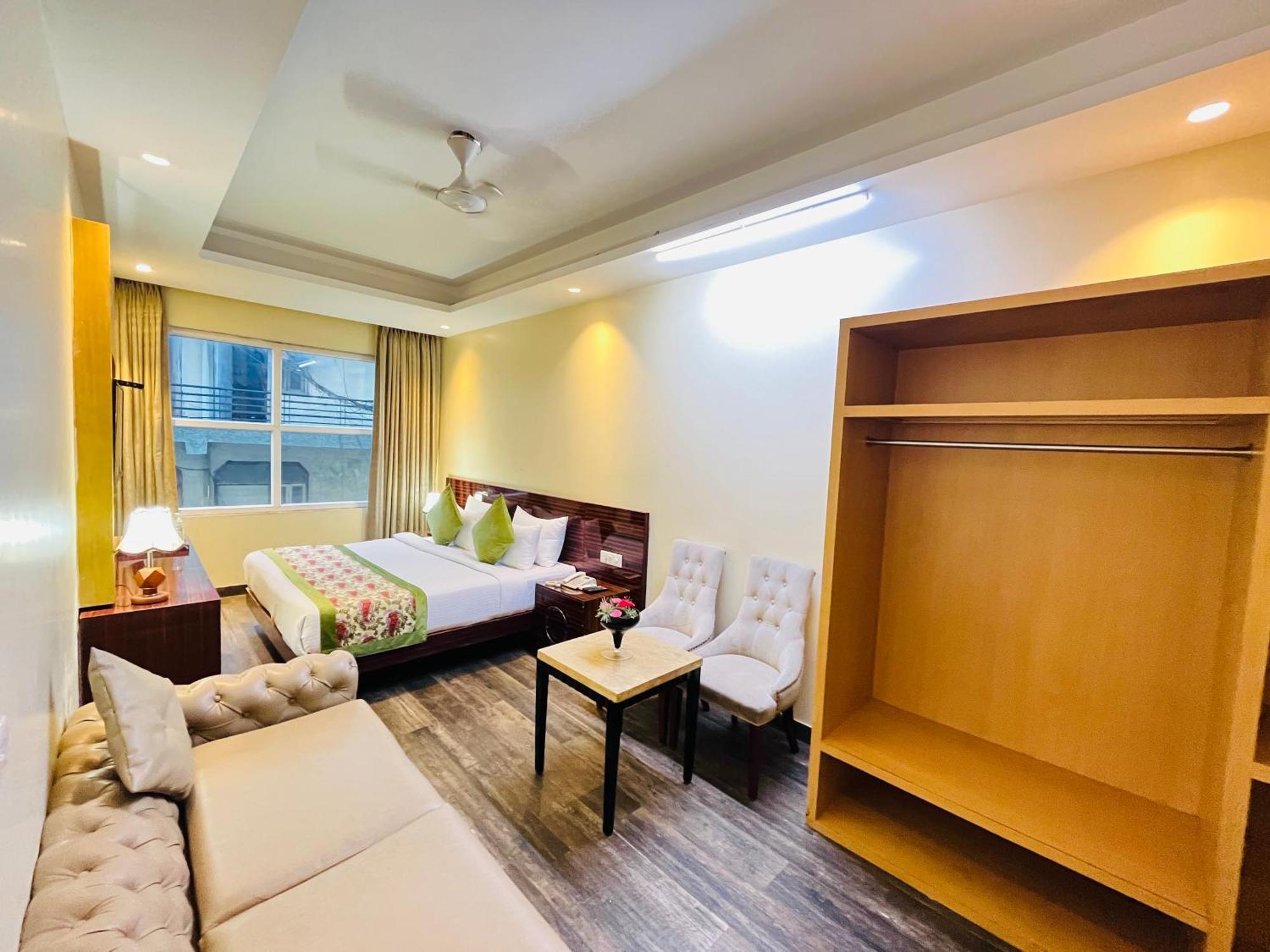 Hotel Banz Near Indira Gandhi Airport Delhi Neu-Delhi Exterior foto