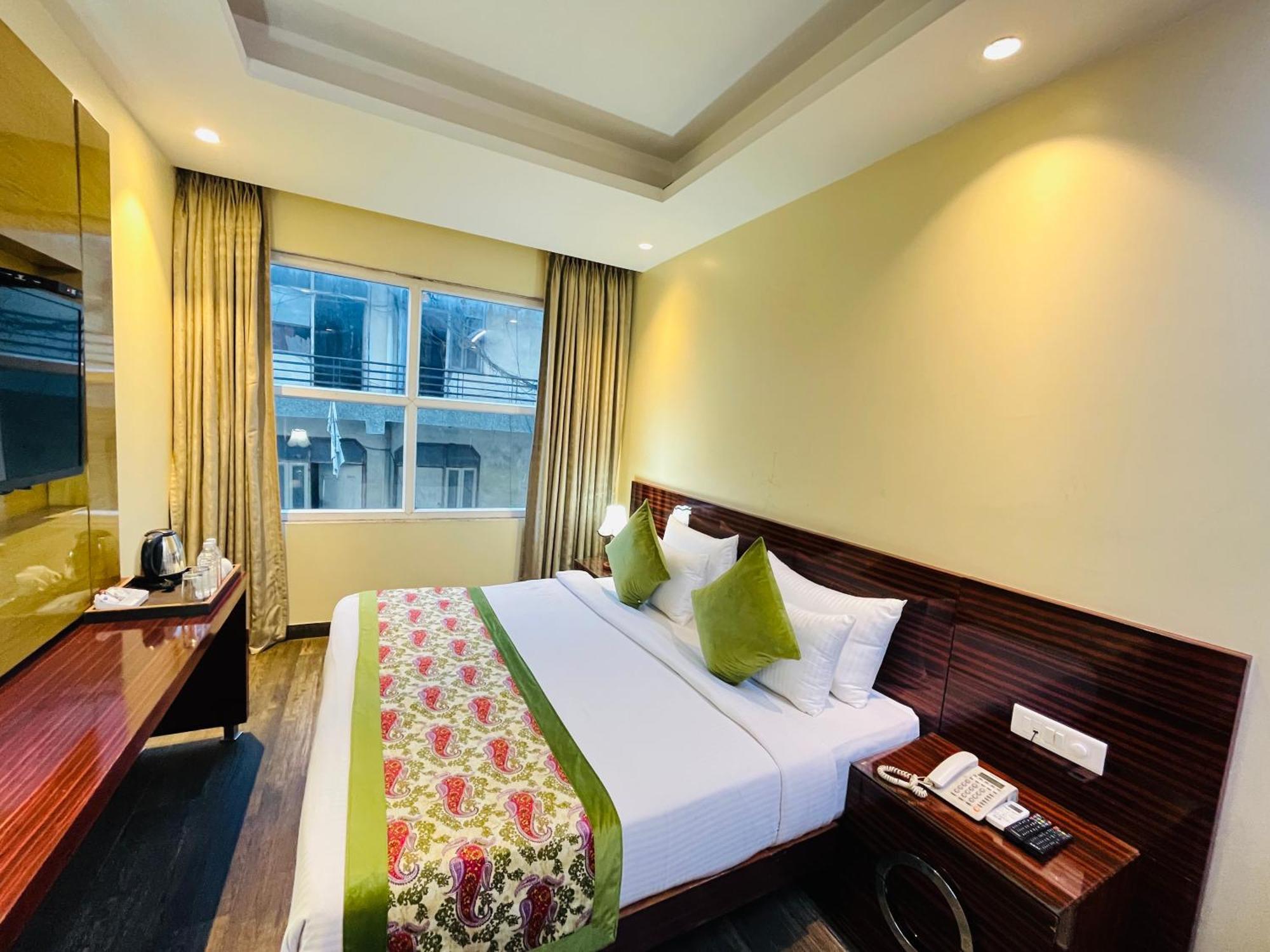 Hotel Banz Near Indira Gandhi Airport Delhi Neu-Delhi Exterior foto