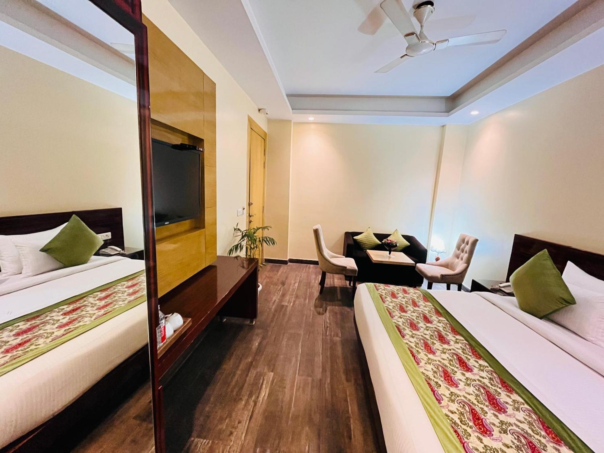 Hotel Banz Near Indira Gandhi Airport Delhi Neu-Delhi Exterior foto