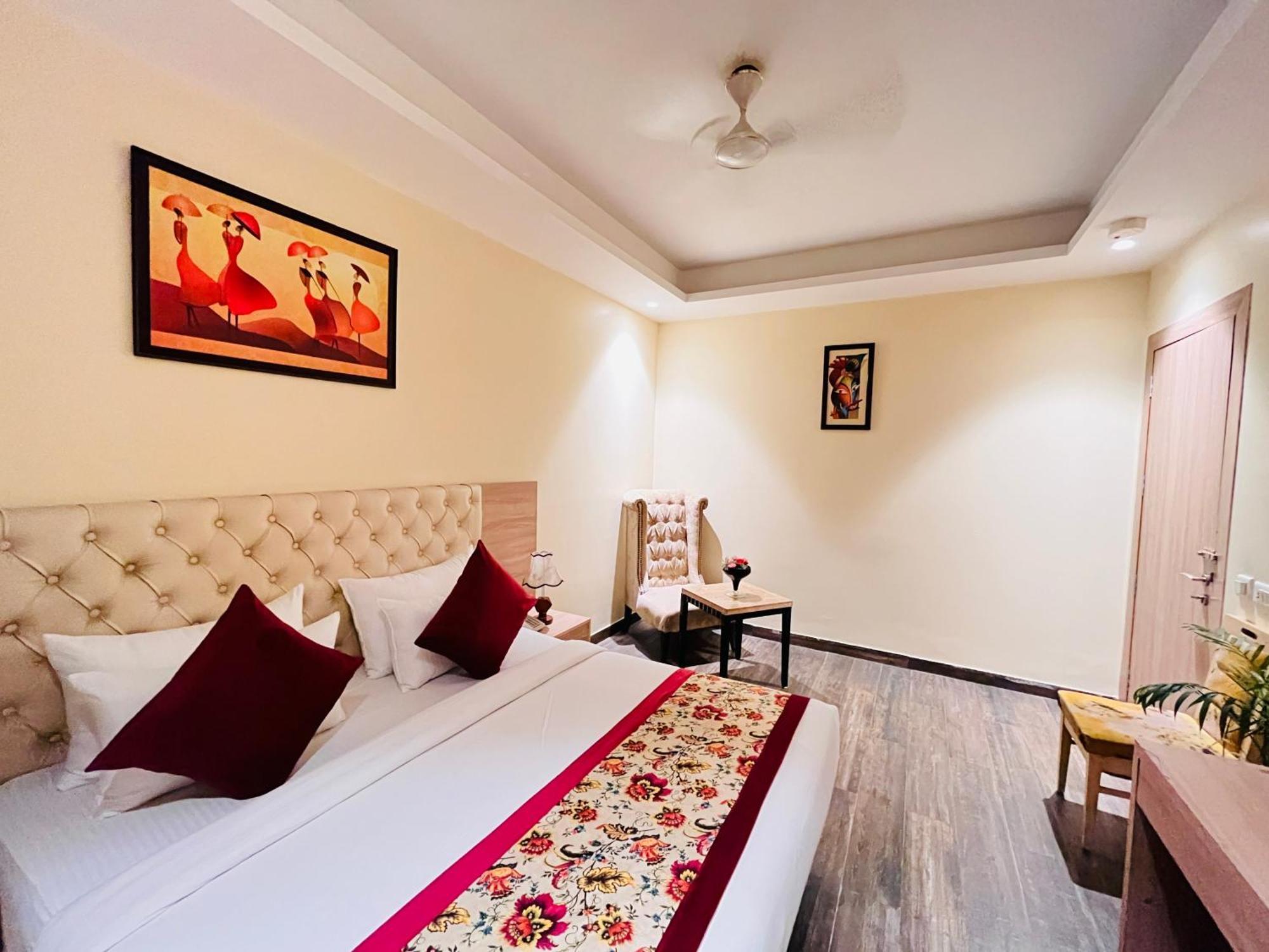 Hotel Banz Near Indira Gandhi Airport Delhi Neu-Delhi Exterior foto