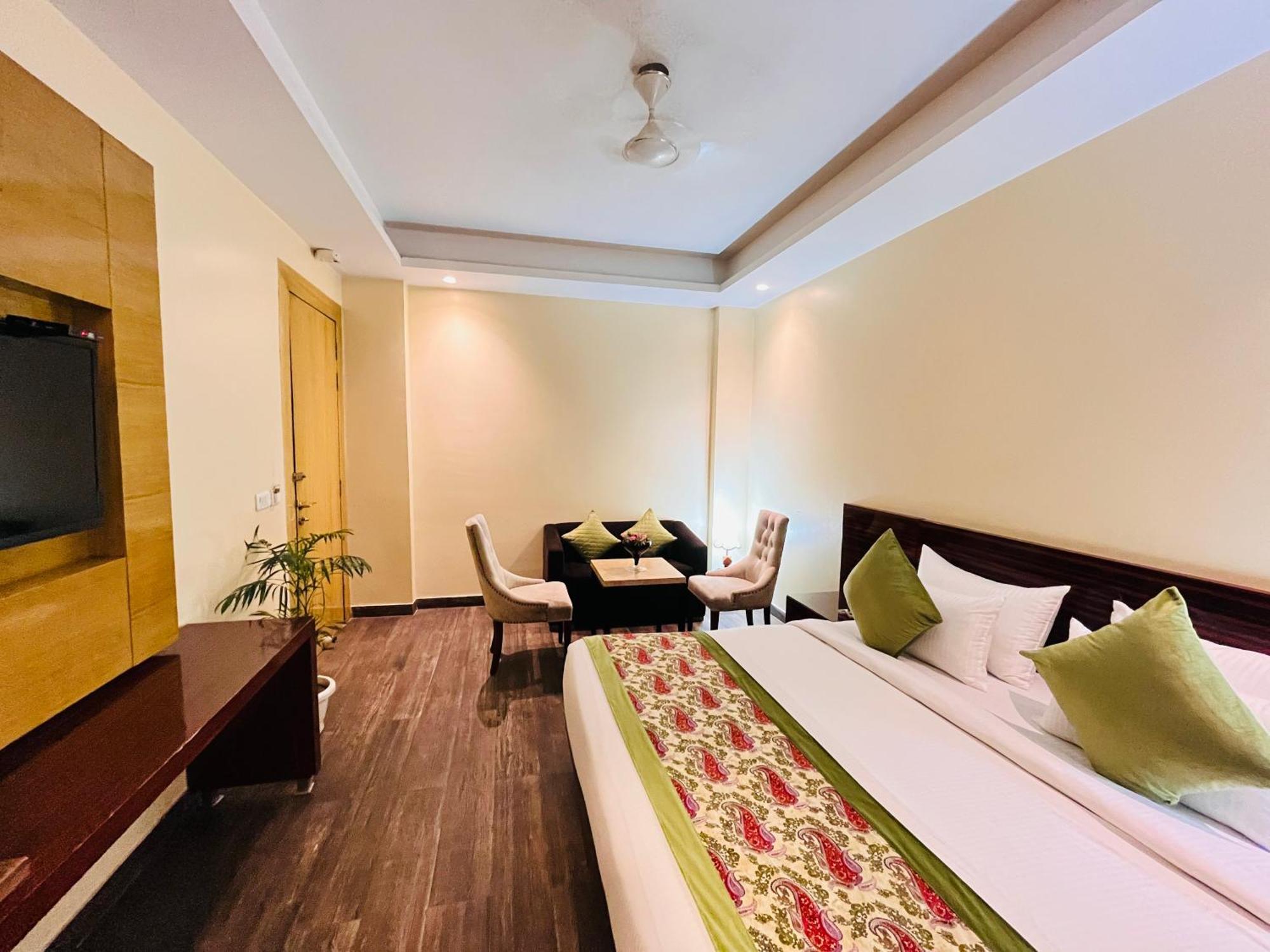 Hotel Banz Near Indira Gandhi Airport Delhi Neu-Delhi Exterior foto