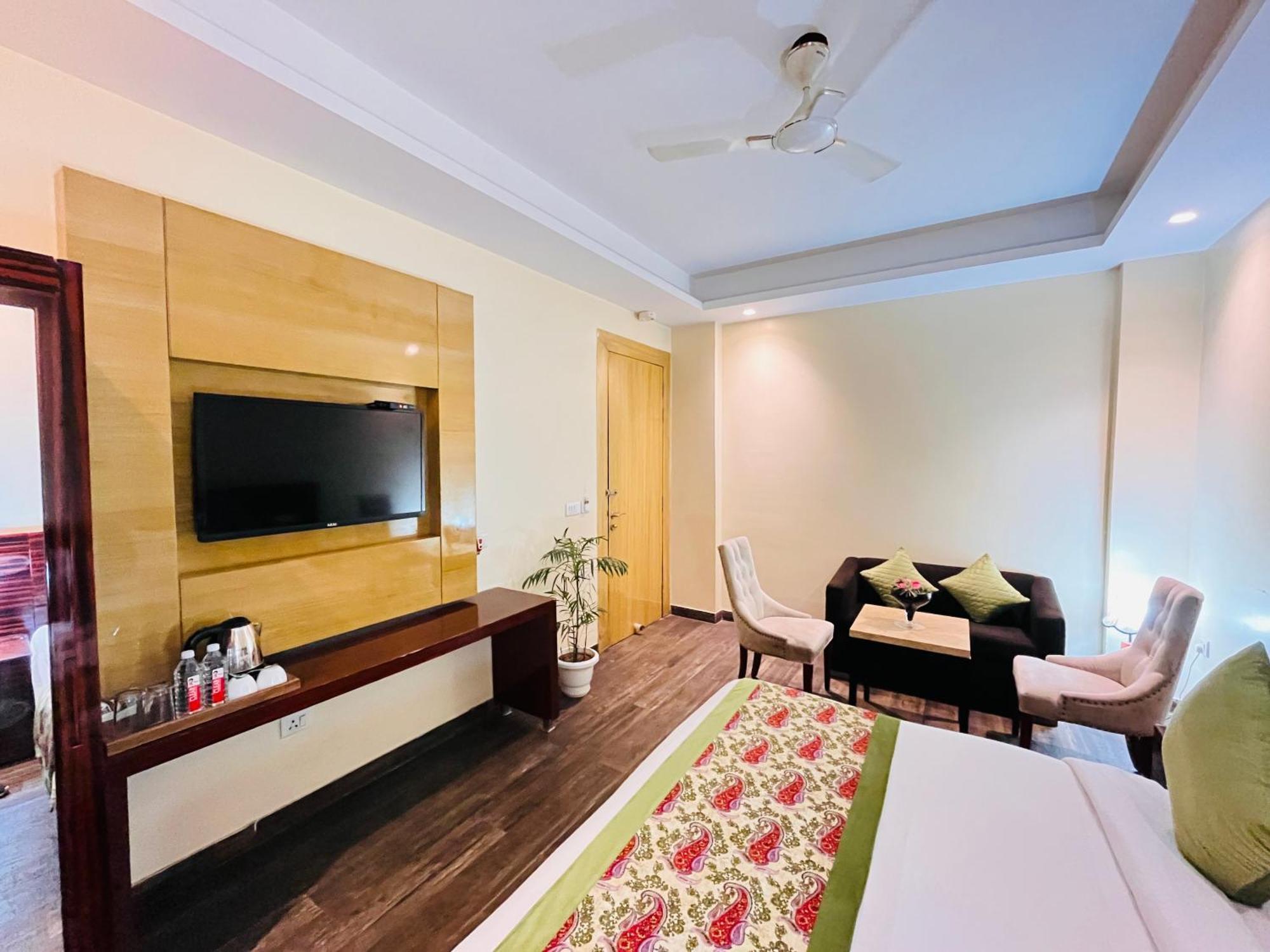 Hotel Banz Near Indira Gandhi Airport Delhi Neu-Delhi Exterior foto